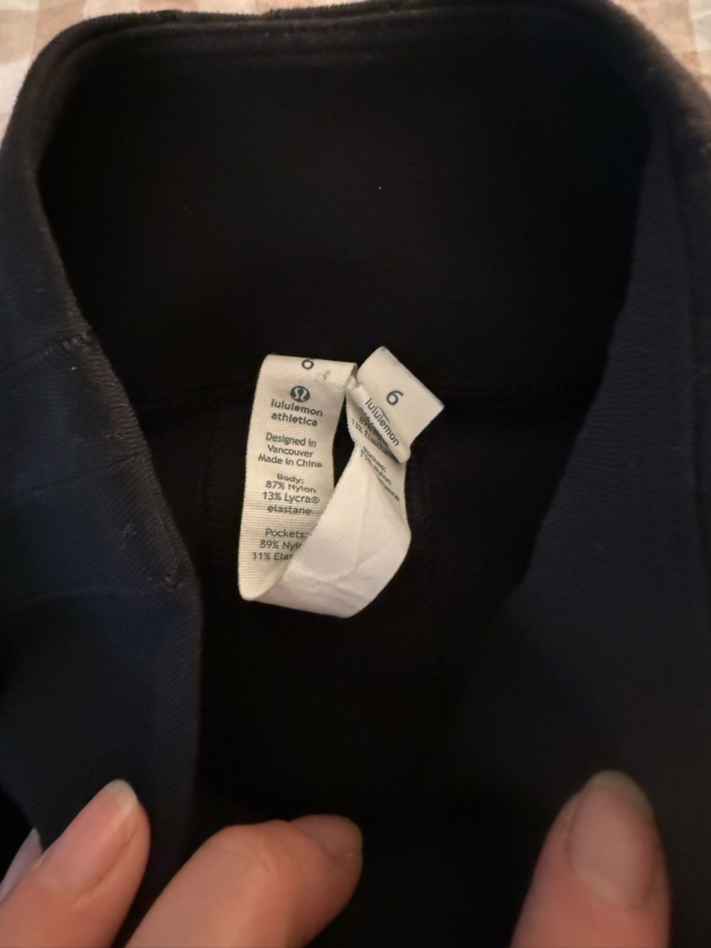 Women’s lululemon zip up track like jacket size 6 - Picture 3 of 3